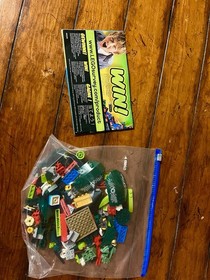 100% Complete LEGO Atlantis Sets 7985 + 7978 w/ Instructions (Retired)