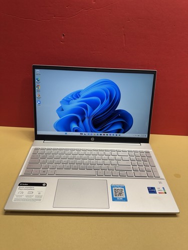 HP Pavilion 15‑eg0xxx 11th-i7-1165G7 2.8GHz 16GB RAM 512GB NVMe Windows 11pro