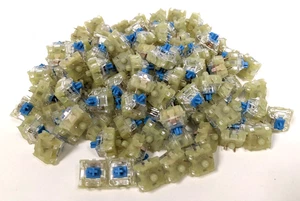 Cerises MX RGB Paquet de commutateurs mécaniques bleu – 100pcs – Support de plaque – Cliquez ici – neuf