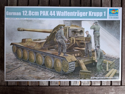 Trumpeter | Waffentraeger PaK 44 12.8cm Steyr/Krupp | Nr. 05523 | 1:35 OVP