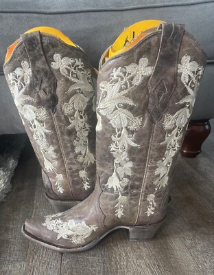 corral boots 8.5 womens new brown cowhide white embroidered flowers ...