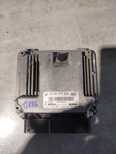 Original opel Motorsteuergerät ECU  55577619   0281017453