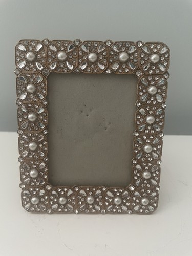 Faux Pearl and Rhinestone Gold Tone Photo Frame - Foto 6 di 7