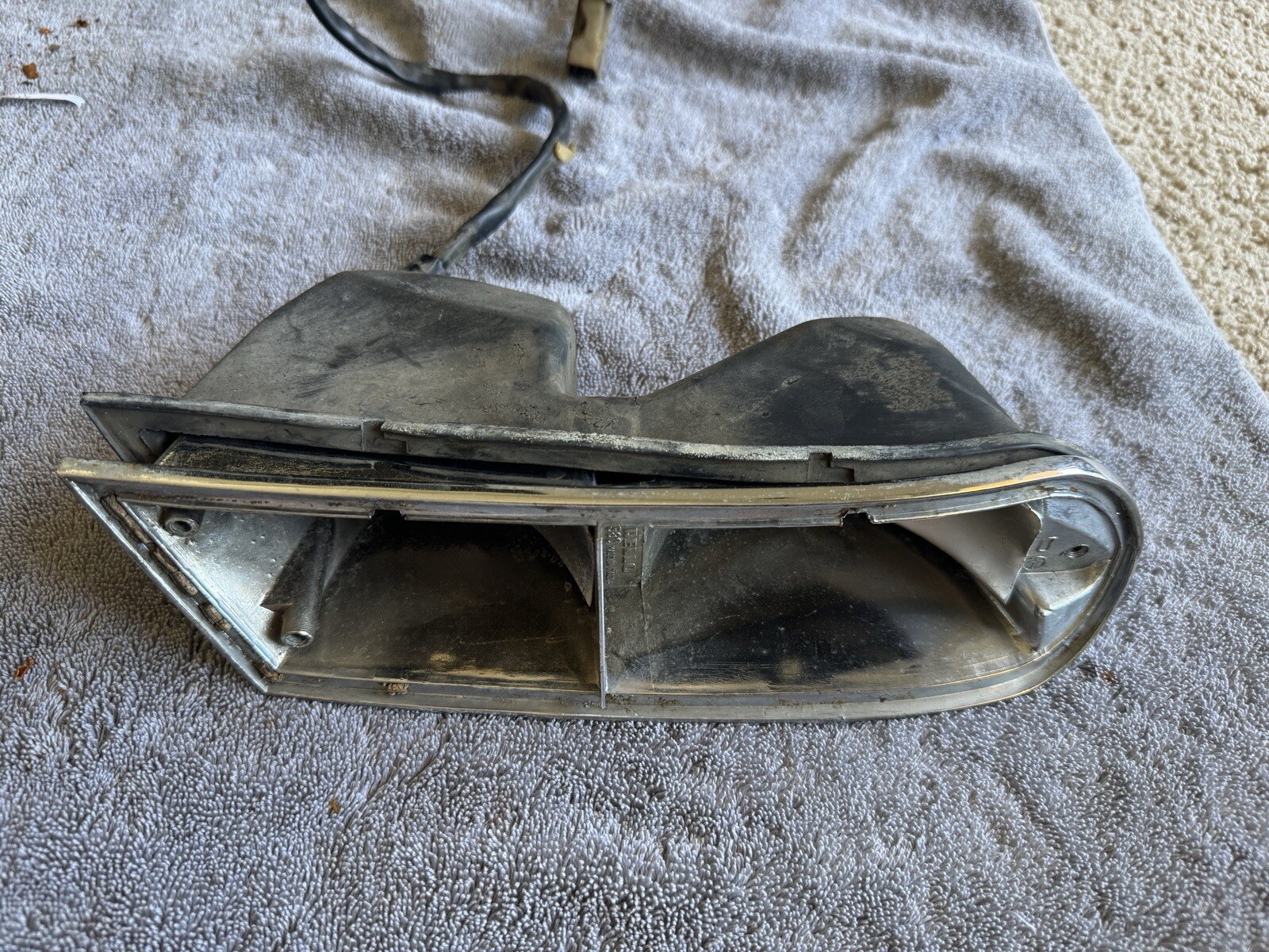 1970 Lamborghini Miura Fiat 124 Spider Right Turn Indicator Assembly CARELLO