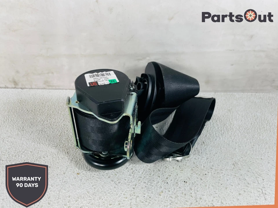 2006-2007 Volkswagen Passat Front Right Passenger Seat Belt OEM - Image 4 of 4