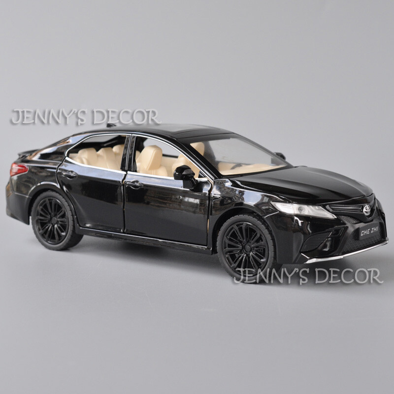 1:24 Scale Diecast Model Car Toys Toyota Camry Replica With Sound