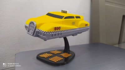 Fifth Element Korben Dallas Yellow cab 1/24 Scale 3D Model, Not a toy 4 kids