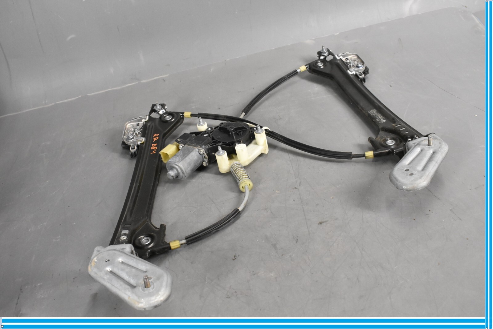 MASERATI QUATTROPORTE REAR RIGHT DOOR WINDOW REGULATOR W/ MOTOR OEM 2014-2020