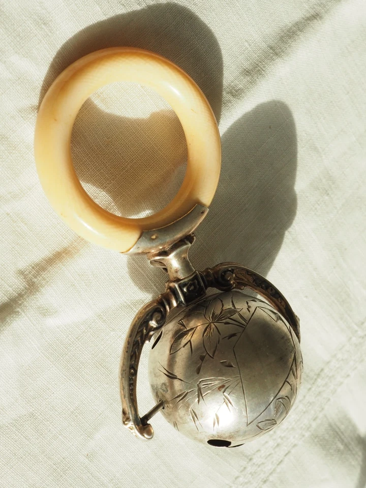 HOCHET ANCIEN ARGENT MASSIF SILVER ANTIQUE RATTLE - Photo 2/4