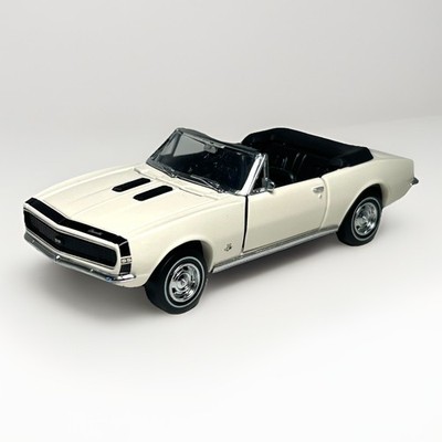 Franklin Mint 1967 Chevy Camaro SS Convertible Car Diecast 1:43