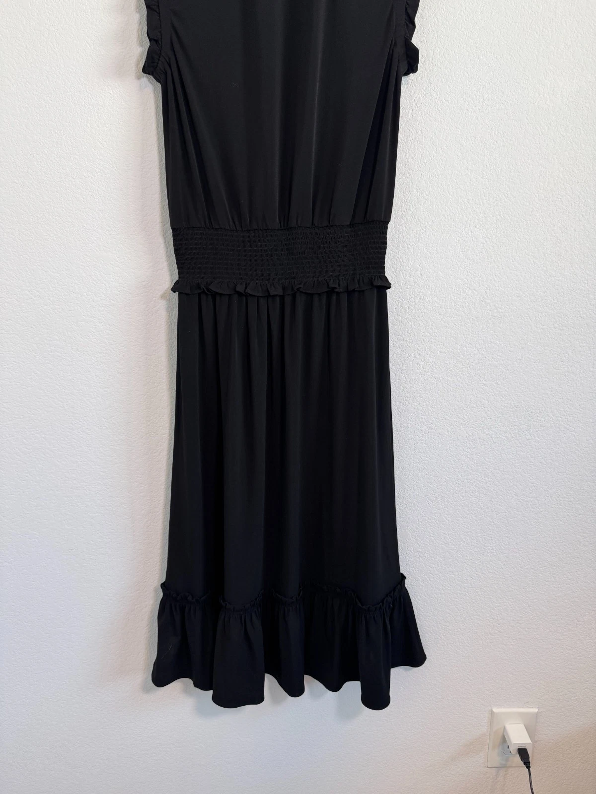 Abito Michael Kors maglia opaca smocked donna S nero orlo con volant senza maniche