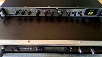 TC Electronic M300 Dual Multi Effects Processor Guter Zustand