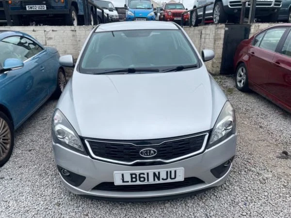 2012 Kia Pro Ceed 1.6 CRDi 89 2 EcoDynamics 3dr HATCHBACK Diesel Manual - Image 2 of 4