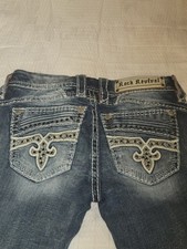 Rock Revival Women  s Calic Mid Rise Skinny Jeans Size 26 Inseam 28 Embroidered  