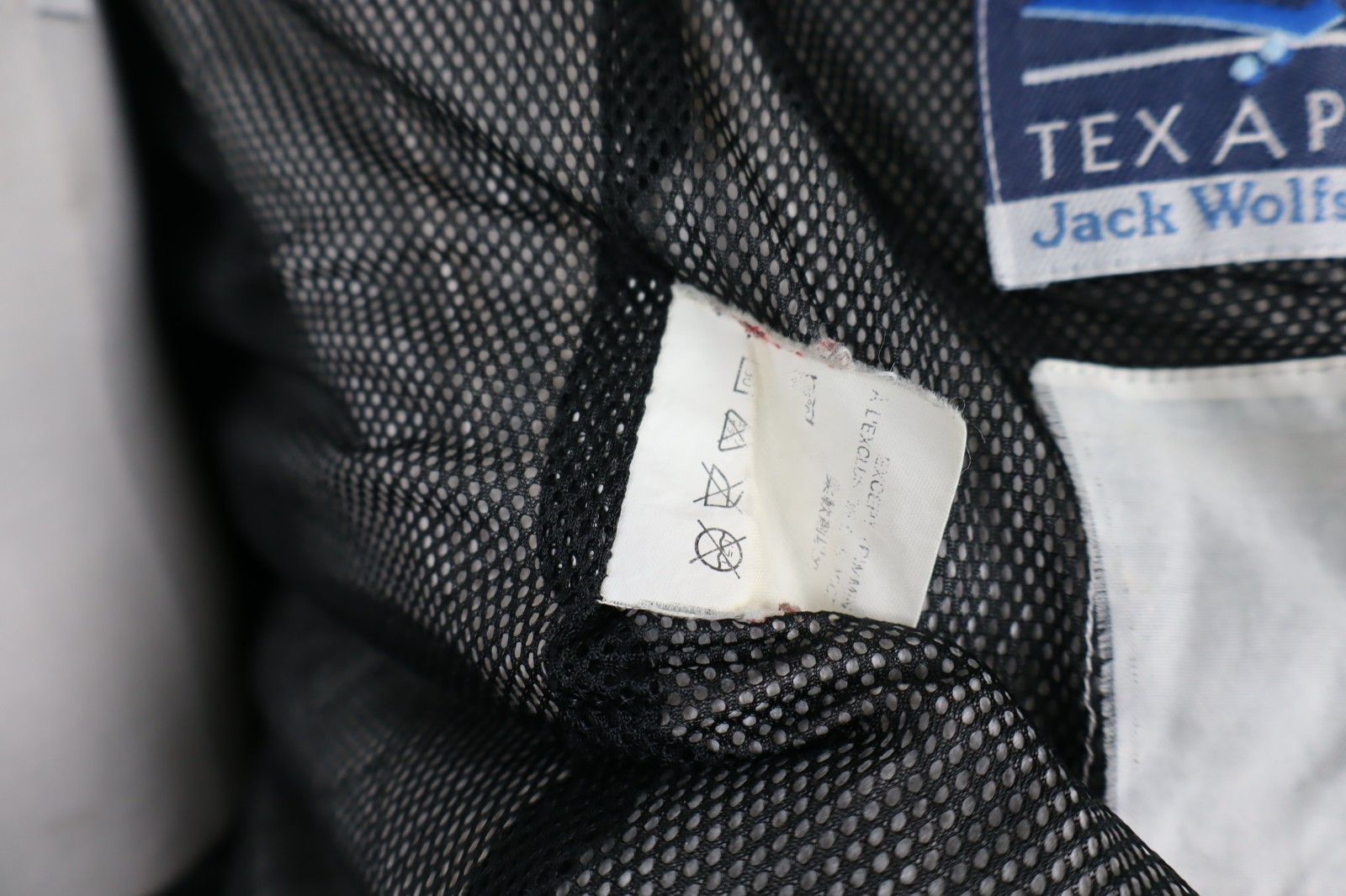 JACK WOLFSKIN LIGHTWEIGHT TECHNICAL JACKET MENS S… - image 12