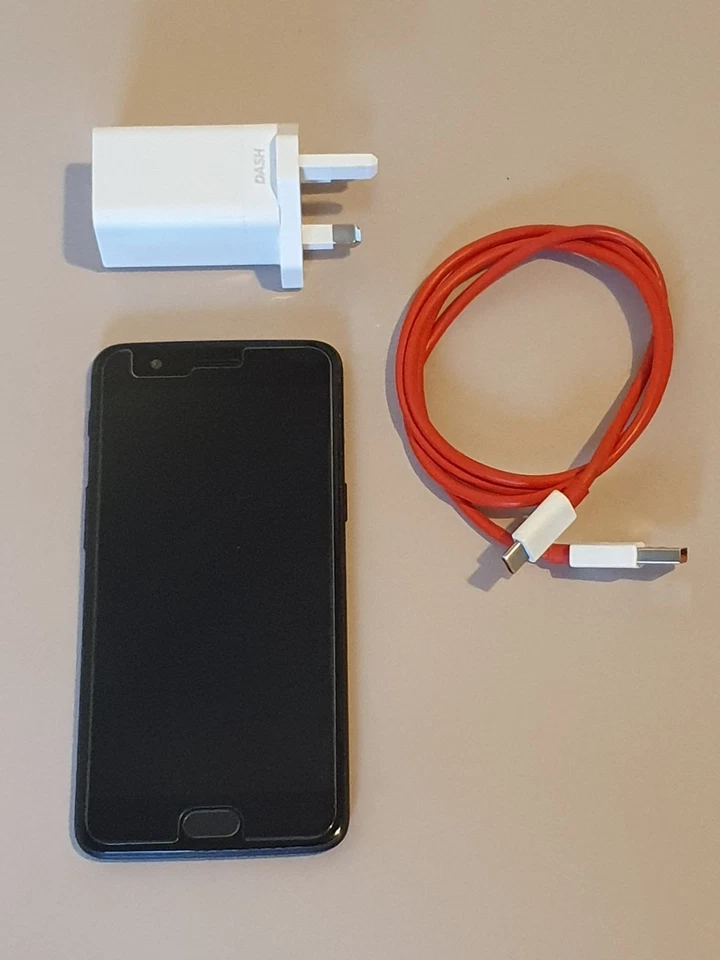OnePlus 5 · 128GB, photo 4 of 5