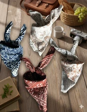 Soft Cotton Bandana Scarf Head Wrap Neck Gaiter Unisex Bandana Handkerchief