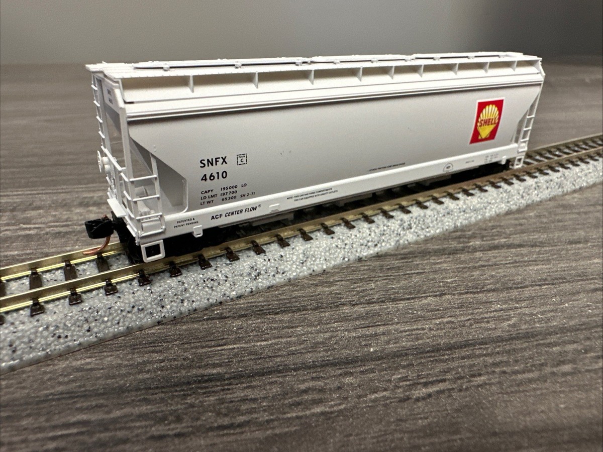 美品⌇Misha and Puff Acorn Railroad 花鉄 3y Micro-Trains N Scale #94210 3-Bay ACF Center Flow Cov Hopper Shell