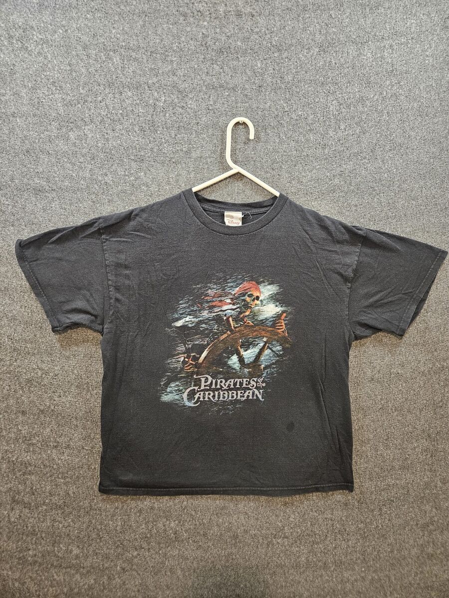 Vintage 2000s Y2K Disney Pirates Of The Caribbean Graphic T Vintage 2000s Y2K Disney Pirates Of The Caribbean Graphic T