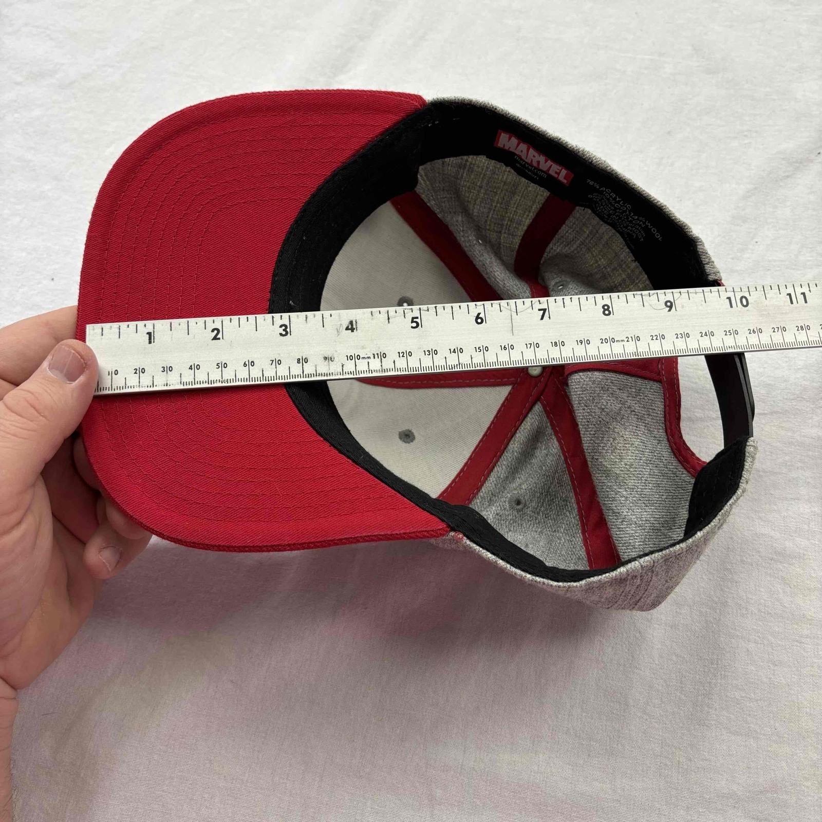 Marvel Deadpool Men Snapback Flat Cap Gray Red Ad… - image 9