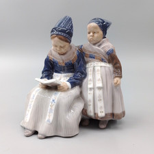 Royal Copenhagen Figurines Amager Girls Reading 1395 Lotte Benter 1960s - 1970s