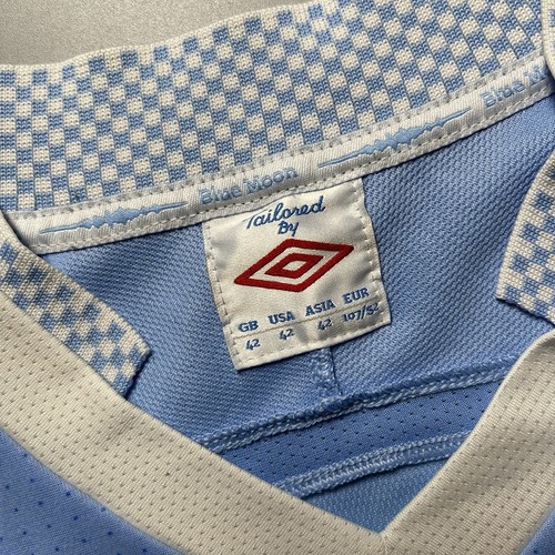 MANCHESTER CITY UMBRO 2011/2012 SOCCER FOOTBALL HOME JERSEY #21 SILVA SIZE “42” - Picture 7 of 19