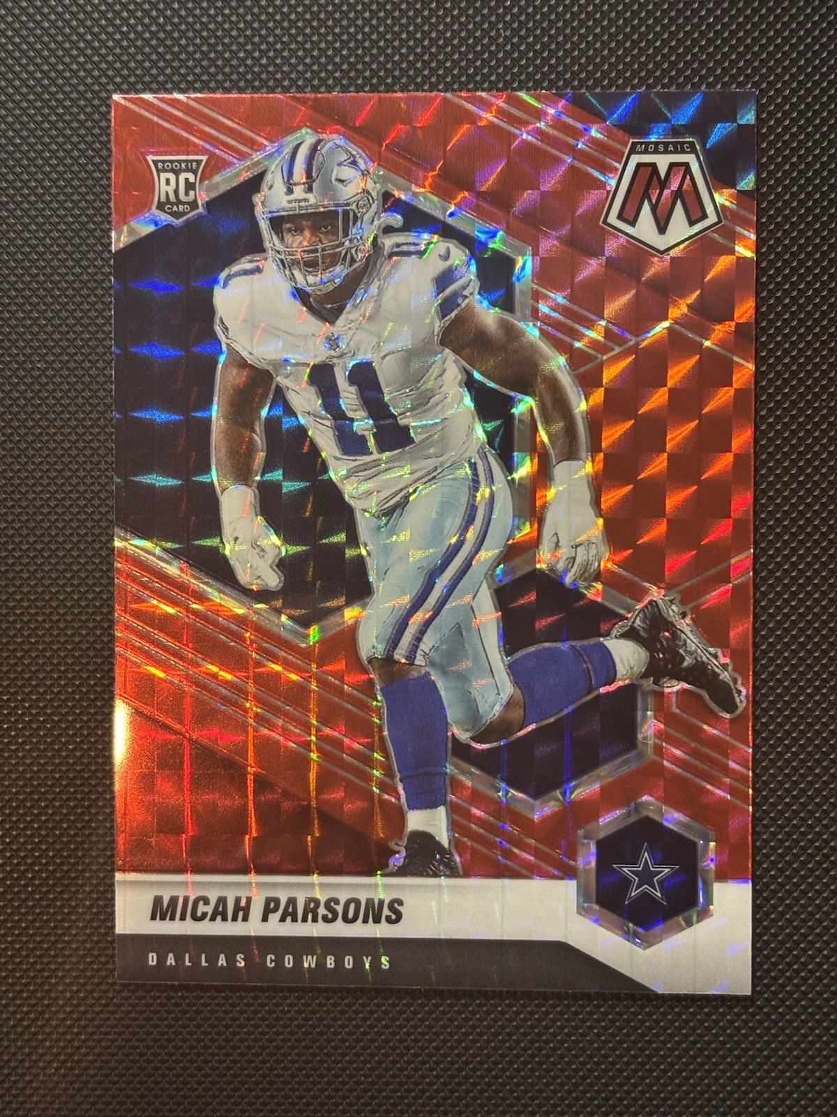 2021 Panini Mosaic Football Micah Parsons Rookie Red Mosaic Prizm #362 Cowboys