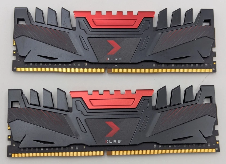 PNY XLR8 16GB(2×8GB) DDR4 RAM PC4-21300 2666MHZ CL16 MEMORY 1.2V Dual Channel - Image 2 of 4