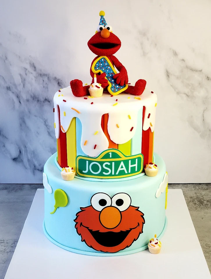 Topper de pastel de fondant Elmo hecho a mano: hecho a pedido Foto 2 de 2