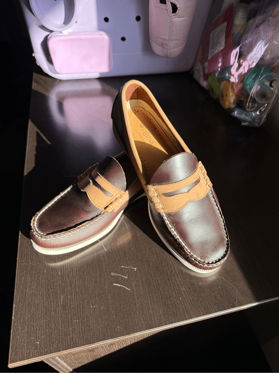 G.H. Bass Weejuns Tan & Brown Mens Sz 9 Loafers EUC | eBay display picture 1