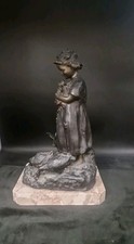 Scultura In Bronzo. Fanciulla Con Oche. Giovanni De Martino (1870-1935). XX Sec