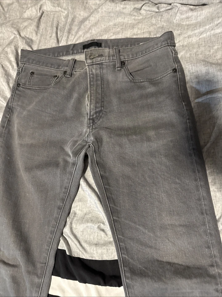 Uniqlo Men's Selvedge Jeans 33x31 Slim Straight Low Rise - Image 2 of 4