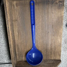 Tupperware Blue Hard Plastic Ladle #1816 Soup Server Dipper