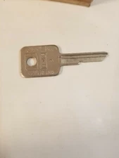 NOS Curtis Inc 1970 GM B46 Ignition Key Blank Qty 1 Oldsmobile Chevrolet Buick