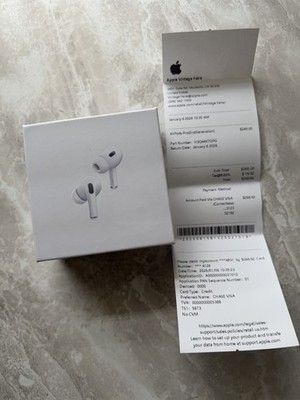 Apple AirPods Pro 2nd Generation with MagSafe Wireless Charging Case (USB C)...
