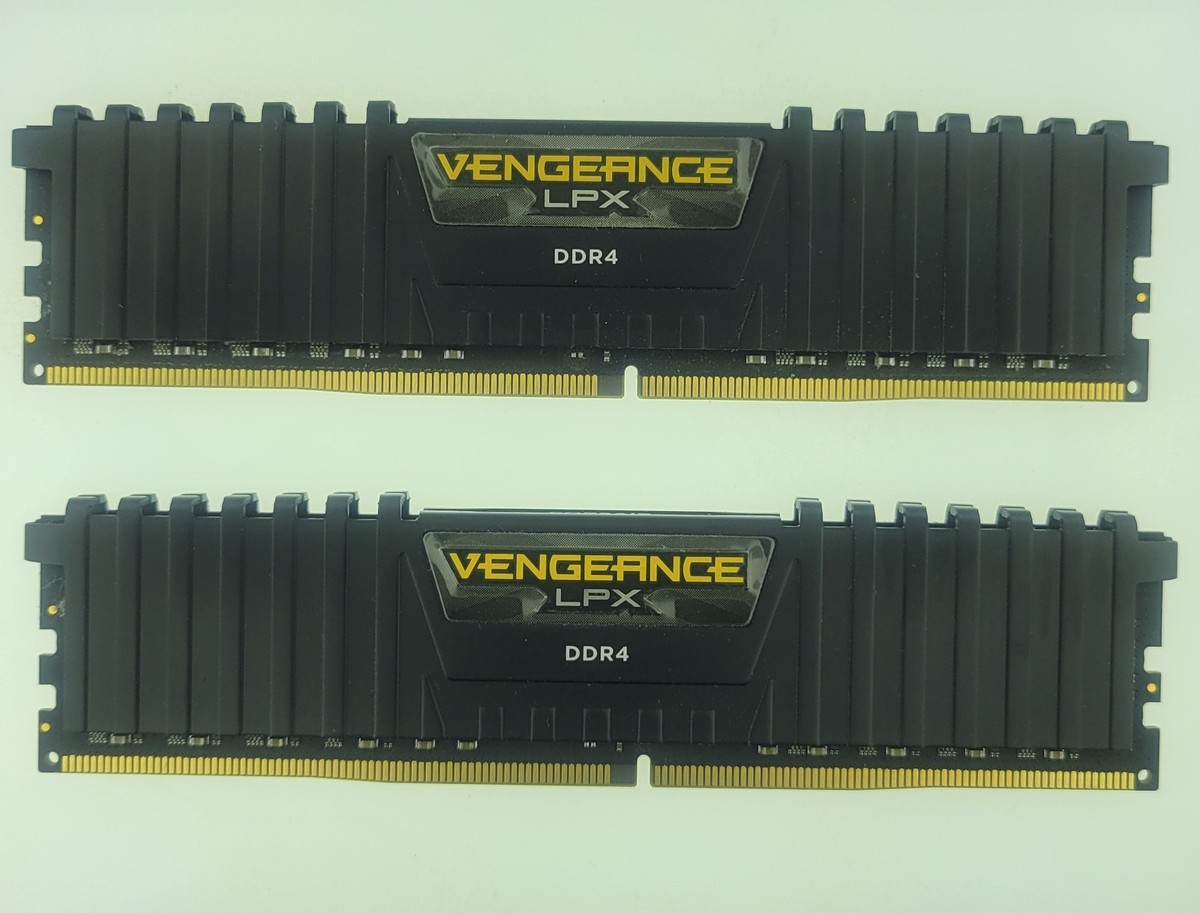 Corsair Vengeance LPX 64GB (2 X 32GB) PC4-25600 (DDR4-3200) Memory