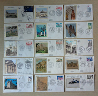 Enveloppes 1er Jour 1968à1988 Architecture Abbayes Châteaux Pont Musée etc