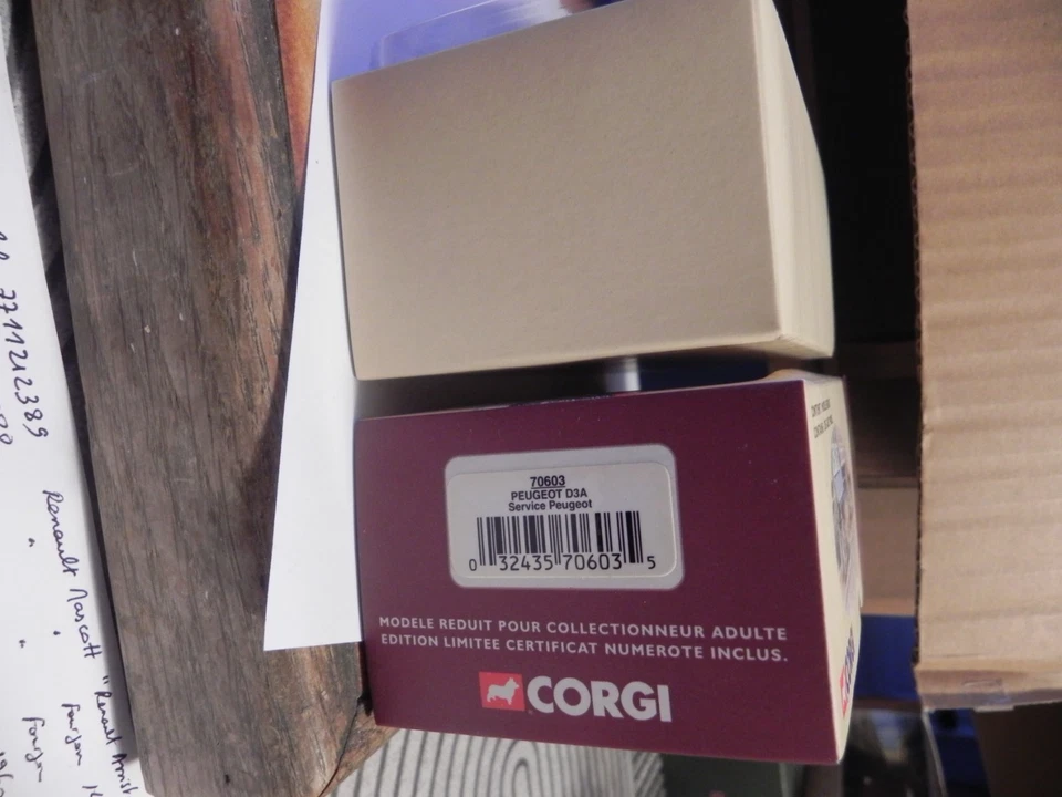 CORGI TOYS Héritage (Original) - PEUGEOT D3A "Peugeot" en boîte Réf. 3243570603 - Photo 3/3