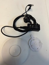 Ubiquiti UniFi AP AC Lite - WiFi 5 (802.3af) Access Point & Mounting Bracket