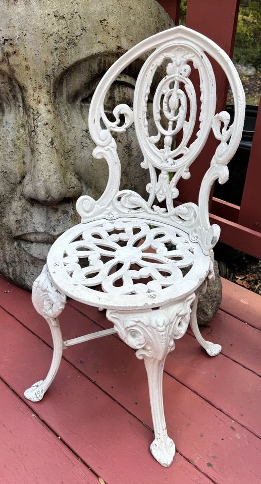 Silla infantil vintage pequeña de aluminio fundido bistró jardín 29,5" H soporte para plantas Foto 2 de 4