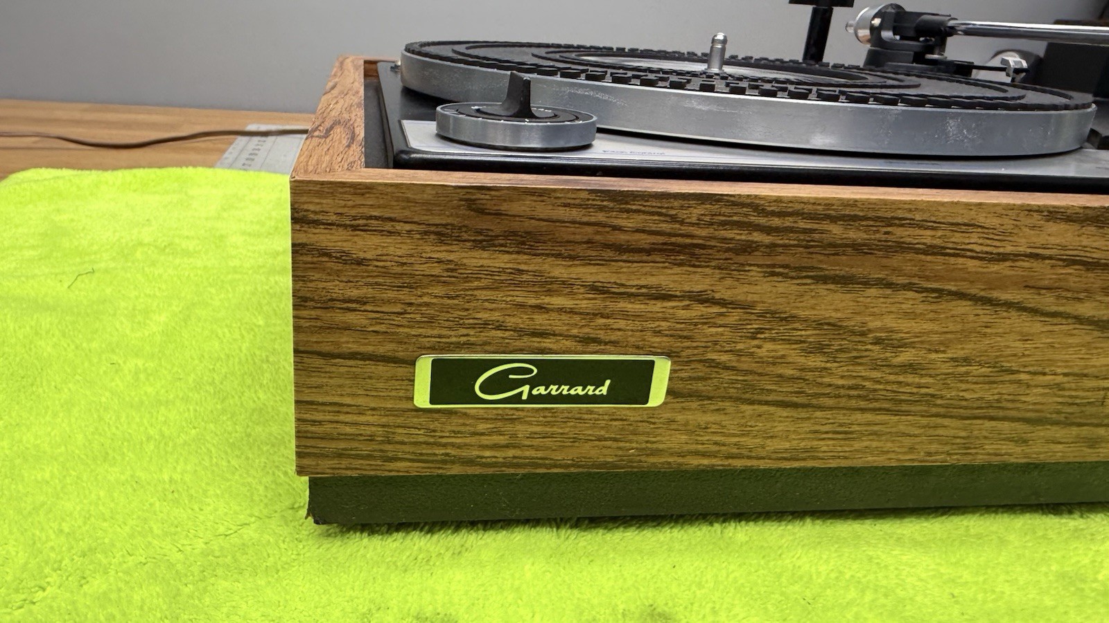 Garrard 990B Turntable SERVICED New Belt AT Cartridge Stylus See Video Works GRT