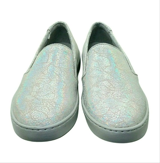 vionic avery metallic