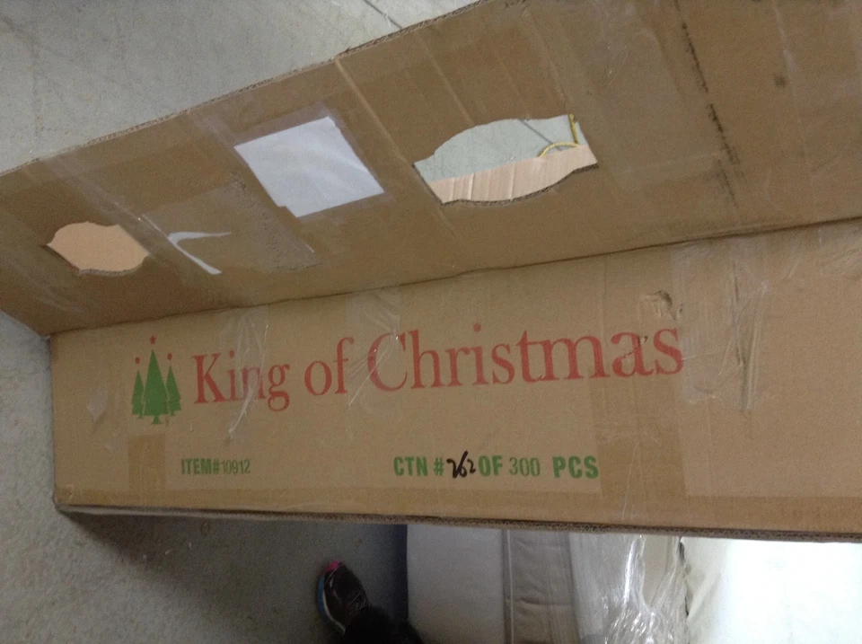 Rei do Natal 6' lápis flocado príncipe sem iluminação árvore de Natal artificial - Imagem 2 de 4