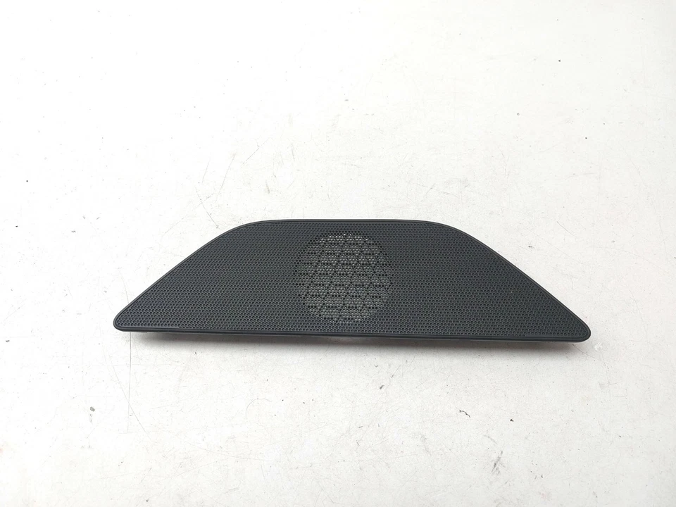 SEAT LEON MK3 DASHBOARD SPEAKER COVER TRIM 5F2857227 2013 - Image 2 of 4