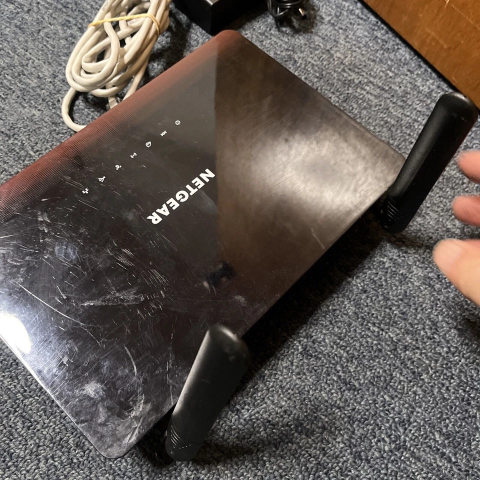 Netgear D6000 AC650 Wifi ADSL Modem Router NBN Compatible - Image 4 of 4