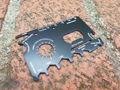 10 in 1 Camping Tool Bottle Opener Can Opener Thumbscrew Wrench Peeling Knife Sc