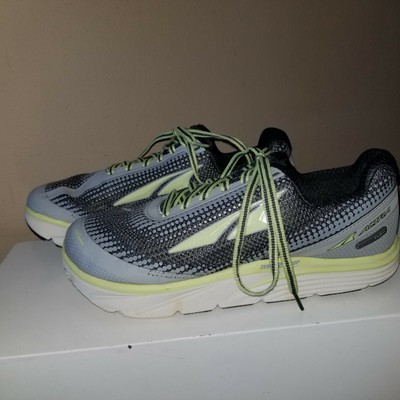 brooks zero drop running shoes