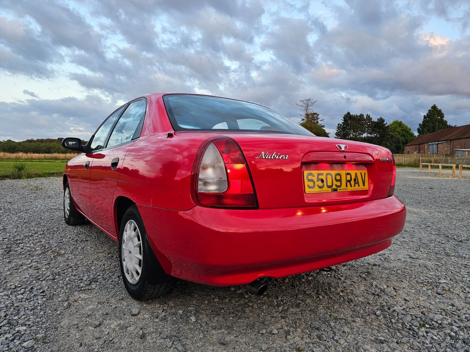 1998 Daewoo Nubira 1.6 SE Low Mileage - Picture 9 of 21