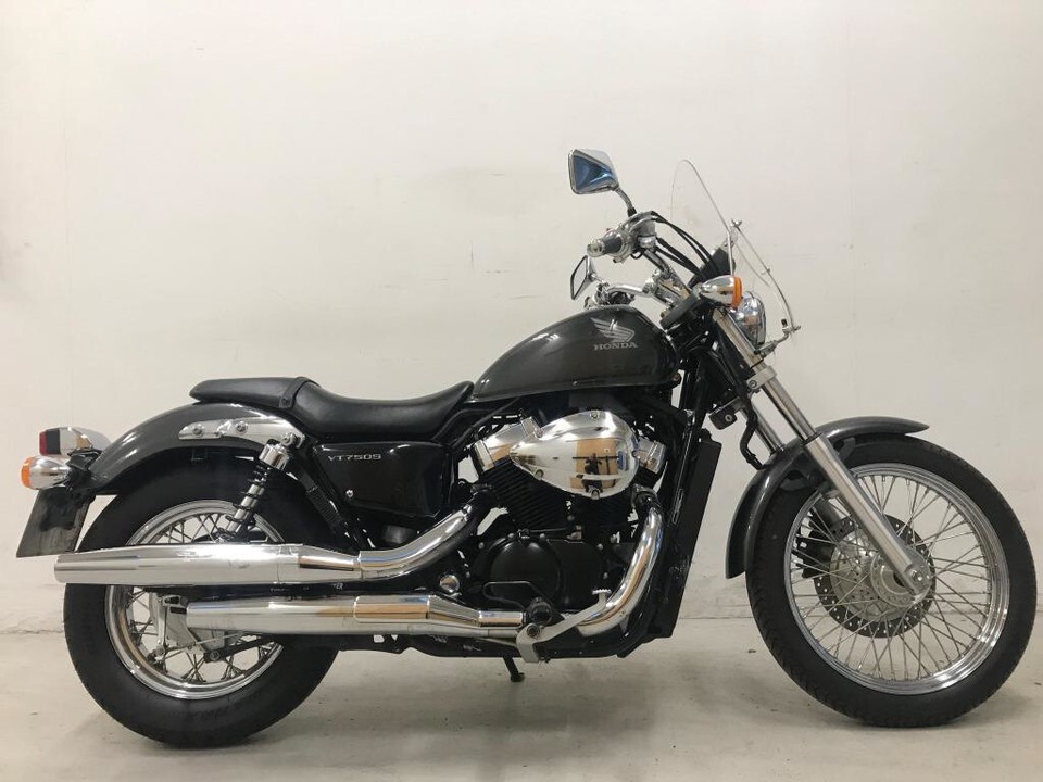 Honda vt 750 s