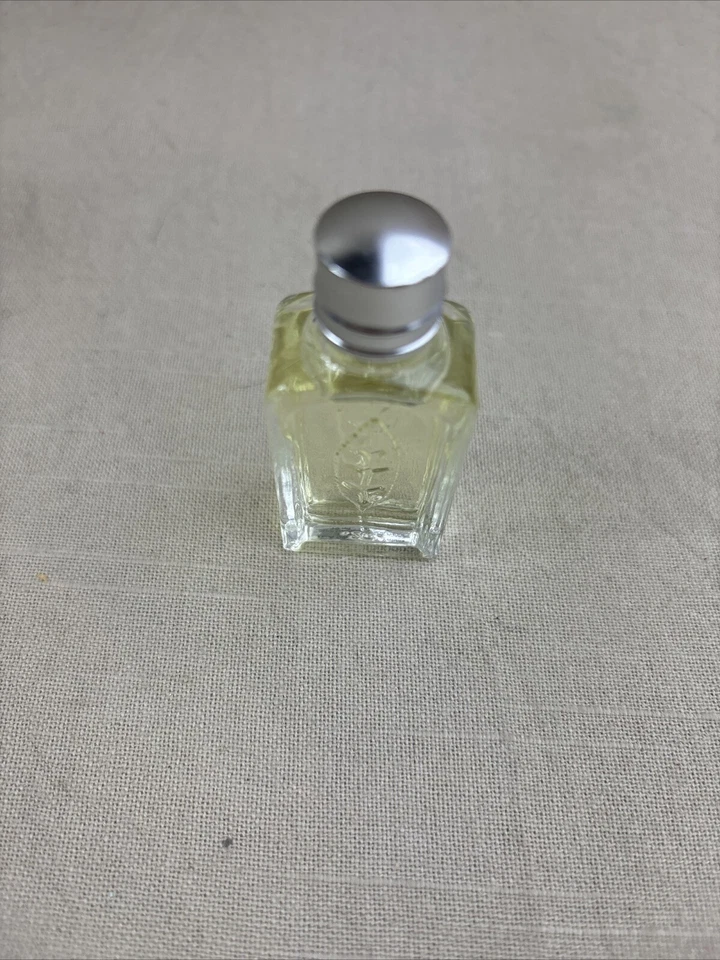 L'OCCITANE En Provence~Verveine~Eau de Toilette Mini Splash~10 ml/0,33 fl oz~Nuevo Foto 2 de 4
